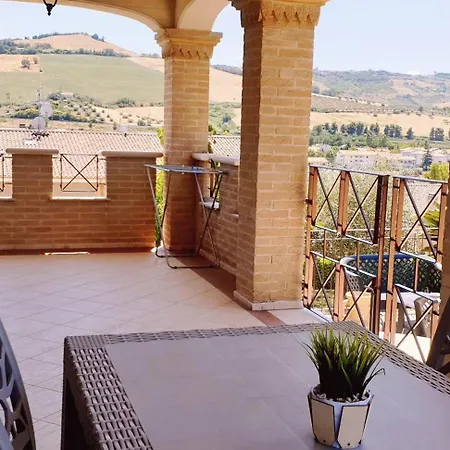 Giuliana - Casa Mare Pineto